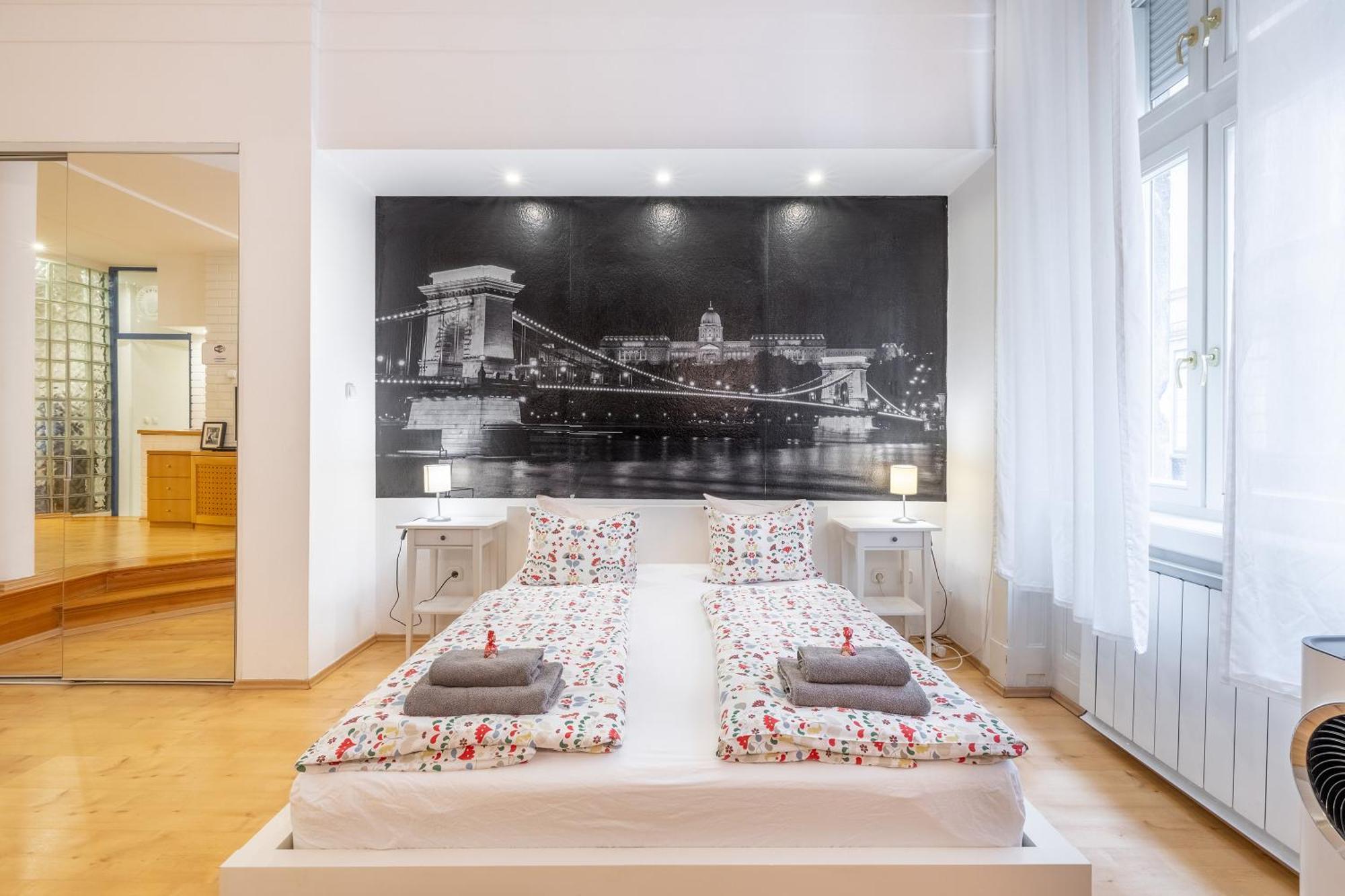 Diana Apartment On Vaci Utca, Budapest